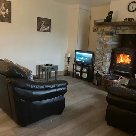Cosy 2 Bedroom Ferienhaus Laconnell