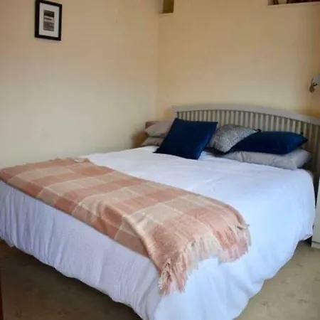Cosy 2 Bedroom Dublin